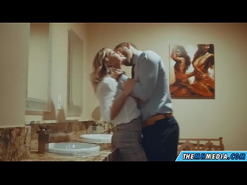 ❤️ جڏهن هڪ busty سنهري اوھان کي هڪ عوامي آرام روم ۾ seduces ❤❌ سپر جنسي تي sd.ergoupa.top